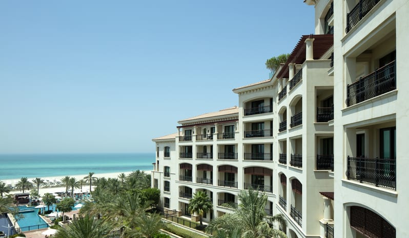 middle-east-holidays-abu-dhabi-st-regis-saadiyat-island-resort-hotel-partial-sea-view-room-partial-sea-view